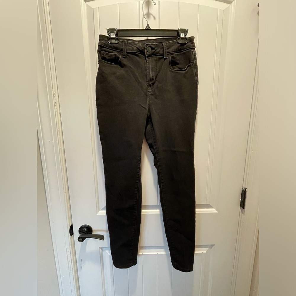 Black no boundaries stretchy skinny jeans
